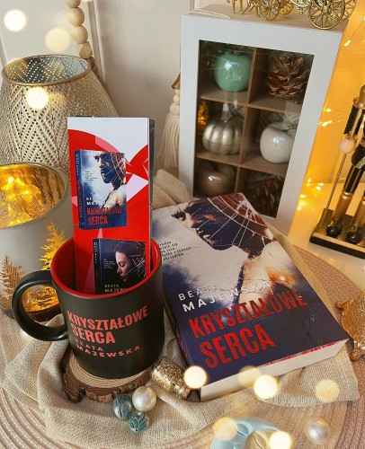 Kryształowe serca Beata Majewska książka + kubek