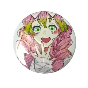 PRZ74 Przypinka button badzik Mitsuri Kanroji z Demon Slayer 58mm L