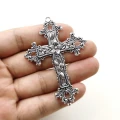 ZAW253 Zawieszka metalowa duża GOTYK krzyż kwiaty stare srebro alternative 1szt