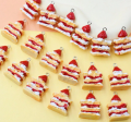 ZAW258 Zawieszki akrylowe z żywicy ciastko ciasto truskawka KAWAII 2szt