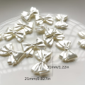 PER25 Koraliki akrylowe perłowe KOKARDKI kokardka 31mm białe coquette 5szt