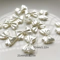PER25 Koraliki akrylowe perłowe KOKARDKI kokardka 31mm białe coquette 5szt