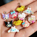 ZAW282 Zawieszki z żywicy MINI Kitty Melody Kuromi Cinnamorol mix 10szt