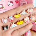 ZAW282 Zawieszki z żywicy MINI Kitty Melody Kuromi Cinnamorol mix 10szt