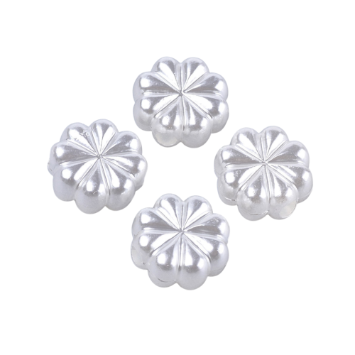 PER38 Koraliki akrylowe perłowe kwiatek kwiatuszki koniczynka 14mm kremowe coquette 10sz