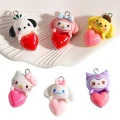 ZAW348 Zawieszki z żywicy Hello Kitty Melody Kuromi i inni 6szt mix