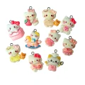 ZAW353 Zawieszki z akrylowej żywicy zwierzątka jellycat kotki Kitty i inne mix 5szt