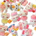 ZAW353 Zawieszki z akrylowej żywicy zwierzątka jellycat kotki Kitty i inne mix 5szt