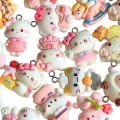 ZAW353 Zawieszki z akrylowej żywicy zwierzątka jellycat kotki Kitty i inne mix 5szt