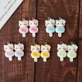 ZAW360 Zawieszki z akrylowej żywicy zwierzątka jellycat kotki Kitty lizak lody 3szt