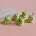 ZAW410 Zawieszki żywica jelly cat gąsienica zielona robak figurka cute 1szt