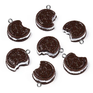 ZAW433 Zawieszki żywica ciastko ciasteczka oreo kawaii cute 2szt