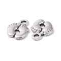 ZAW479 Zawieszki charm metalowe stopy stópki antyczne srebro 14mm 5szt