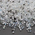 KSZ164 Koraliki szklane kostka KOSTKI fasetowane białe ombre 4mm 100szt