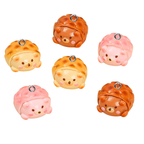 ZAW556 Zawieszki z żywicy jeżyk miś ananas chlebek oscypek 3d 3szt mix