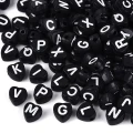 KL57 Koraliki literki SERDUSZKA serce 7x4mm czarne białe litera 100szt