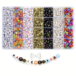 KLZ27 Koraliki literki monetki 7mm do bransoletki wielki zestaw 840 sztuk!