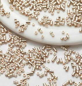 FDB90 koraliki seeds rurka walec szklane galwanizowane japońskie 1,6mm 1000