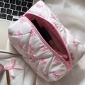 Kosmetyczka PINK pikowana MIDI 16x10cm KOKARDKI KRATKA COQUETTE