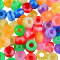 Koraliki oponki akryl 9mm warkoczyki pony bead 50szt z mlecznymi plamkami