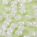 PER9 Koraliki akrylowe perłowe KWIATEK KWIATUSZKI 9mm białe 10szt