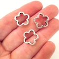 Zawieszki charm przekładka metalowe KWIATEK KORALIK do bransoletek